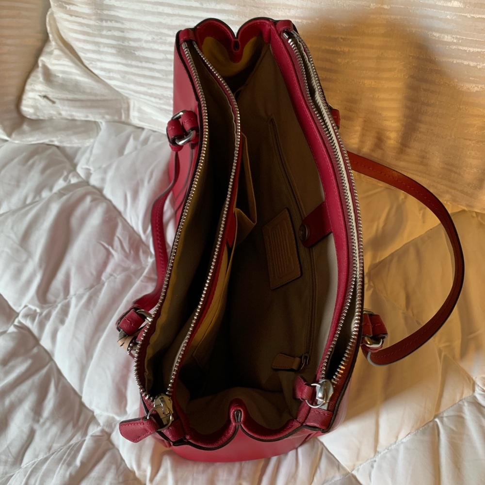 Coach handbag - Picture 3 of 3